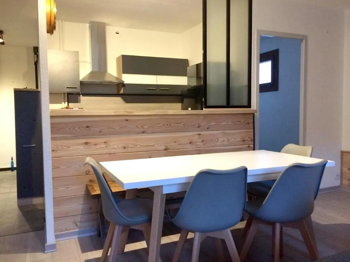 Appartement Charmant A Briancon De 40 M² Avec Balcon