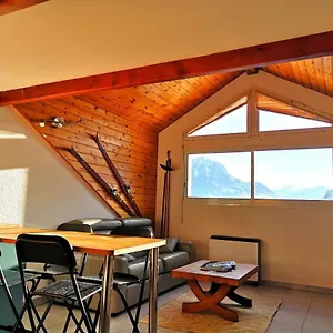 Agréable T3 Mezzanine Jusqu'à 5 Personnes Briançon